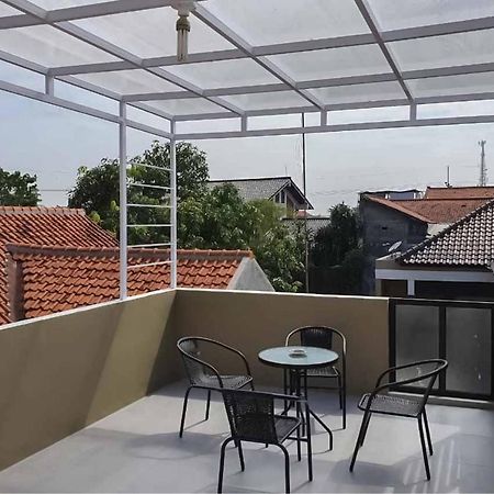 Jatiwangi Syariah Guest House Mitra Reddoorz Majalengka Luaran gambar